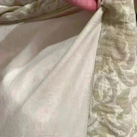 Pottery Barn queen duvet cover and matching European shams - Picture 4 of 7